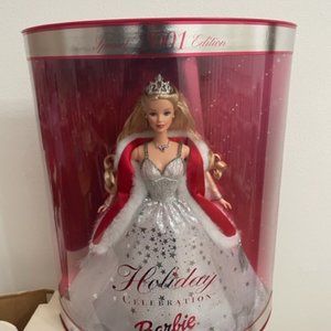 Barbie 2001 Holiday barbie